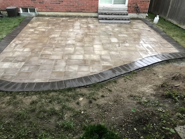 Curved Backyard Patio